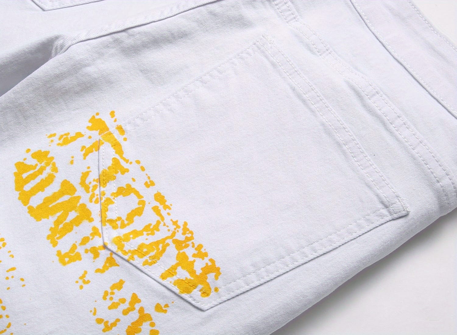 Plus Size Men's Creative Cartoon Graffiti Graphic Print Denim Pants, Stylish Slim Fit Jeans With Medium Stretchy For Summer