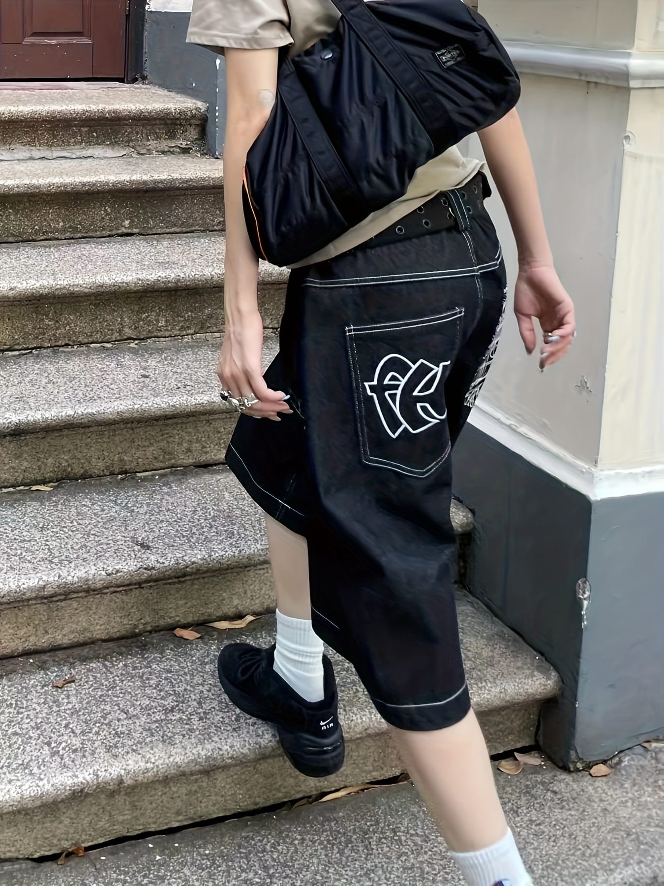 Men's Hip-Hop Street Style Mid-Waist Loose Straight Denim Shorts - Skateboard Casual 19.05cm Length, Plus Size Original Color Jeans, Machine Washable for Beach & Urban Fashion, Streetwear Essentials, Highwaisted Design, Durable Fabric, Trendy Embroidery, Sturdy Construction, Streetwear Enthusiasts