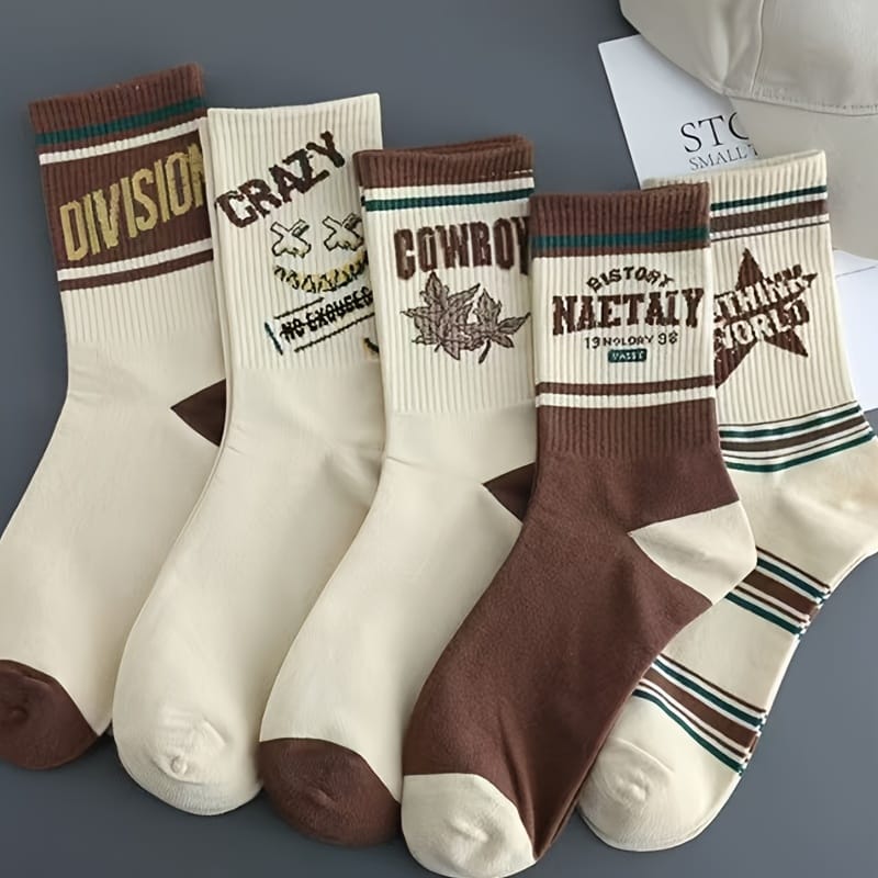 4/8 Pairs Retro Letter Print Casual Socks for Men & Women - Mid-Calf Athletic Socks with Bold Graphic Design, Breathable Polyester, Hand Wash/Dry Clean, Vintage Style for Casual Attire, Socks, Everyday Footwear, Stylish Lettering, Durable Socks, Comfortable Sock Material, Everyday Essentials, Sporty Look, Soft Sock Material, Unisex Socks, Casual Wearers