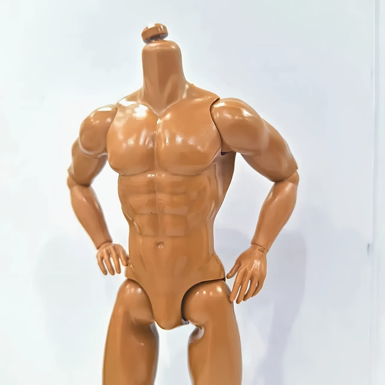 1pc Human Body Model Doll Accessory - Muscular Man. He Has a Clear And Full Chest Muscle Outline, Showcasing The Beauty of Male Strength. The Plain Body Is 31Cm Tall And Available in Three Colors. It Can Be Used As a Figure, Doll, Or Decorative Item; a Birthday Gift Or Present, Doll Shoes