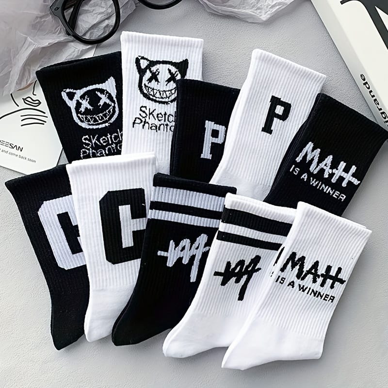 5/10 Pairs Black & White Mid-Calf Socks - 97% Polyester 3% Spandex, All-Season Comfort, Solid Black & White, Durable Knit Fabric, Hand Wash/Dry Clean, Versatile Casual Wear