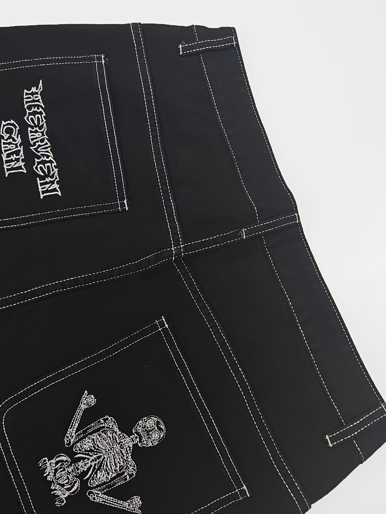 Skull Embroidered Loose Denim Shorts, Letter Embroidery Jeans, Street Style Retro Fashion Denim Shorts