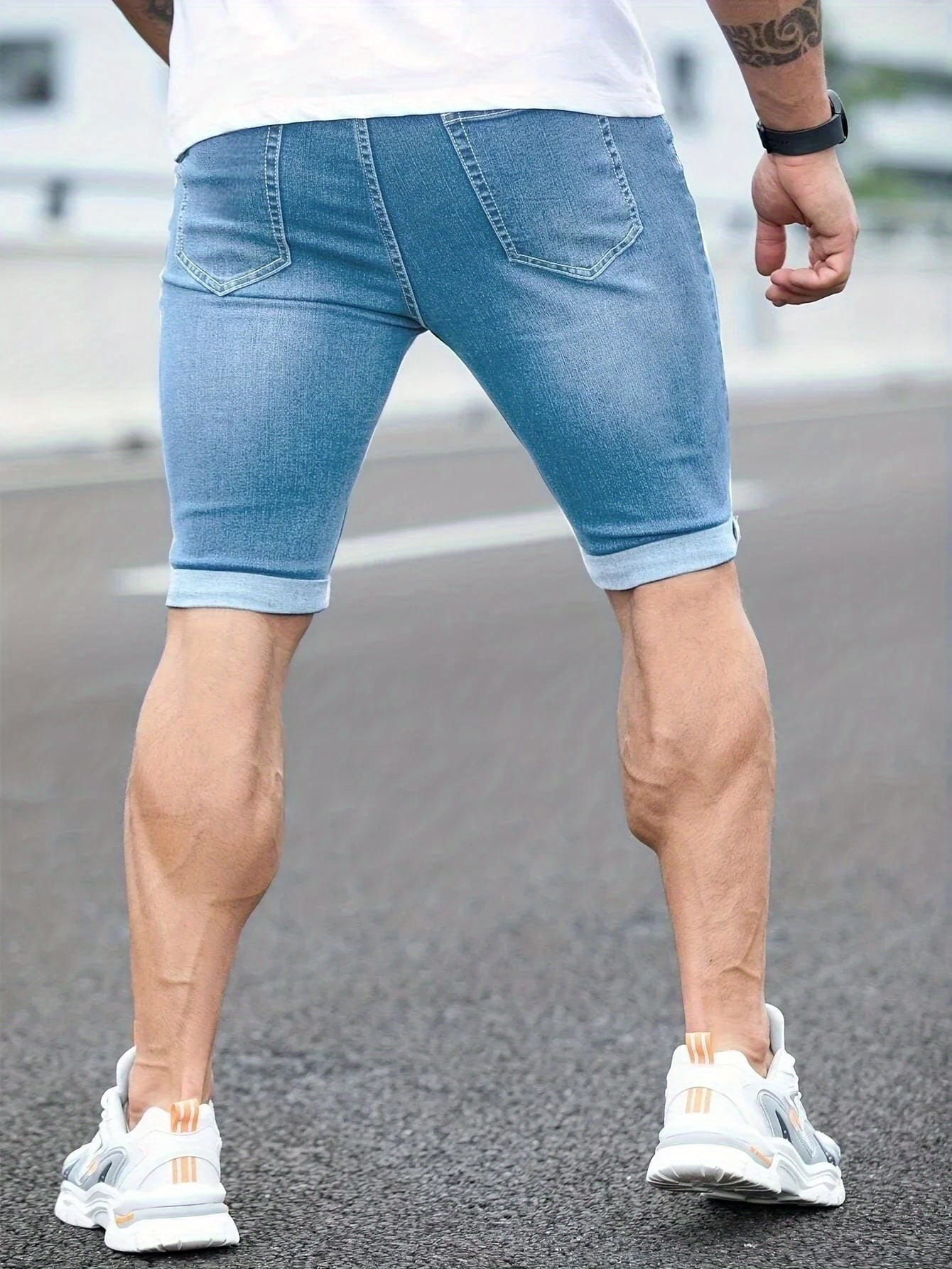 1pc Men'S Casual Loose Fit Denim Shorts - American Street Style, Knee-Length, Light Blue, Distressed Details, Perfect for Daily Wear, Casual Attire|Distressed Denim|Medium Elasticity