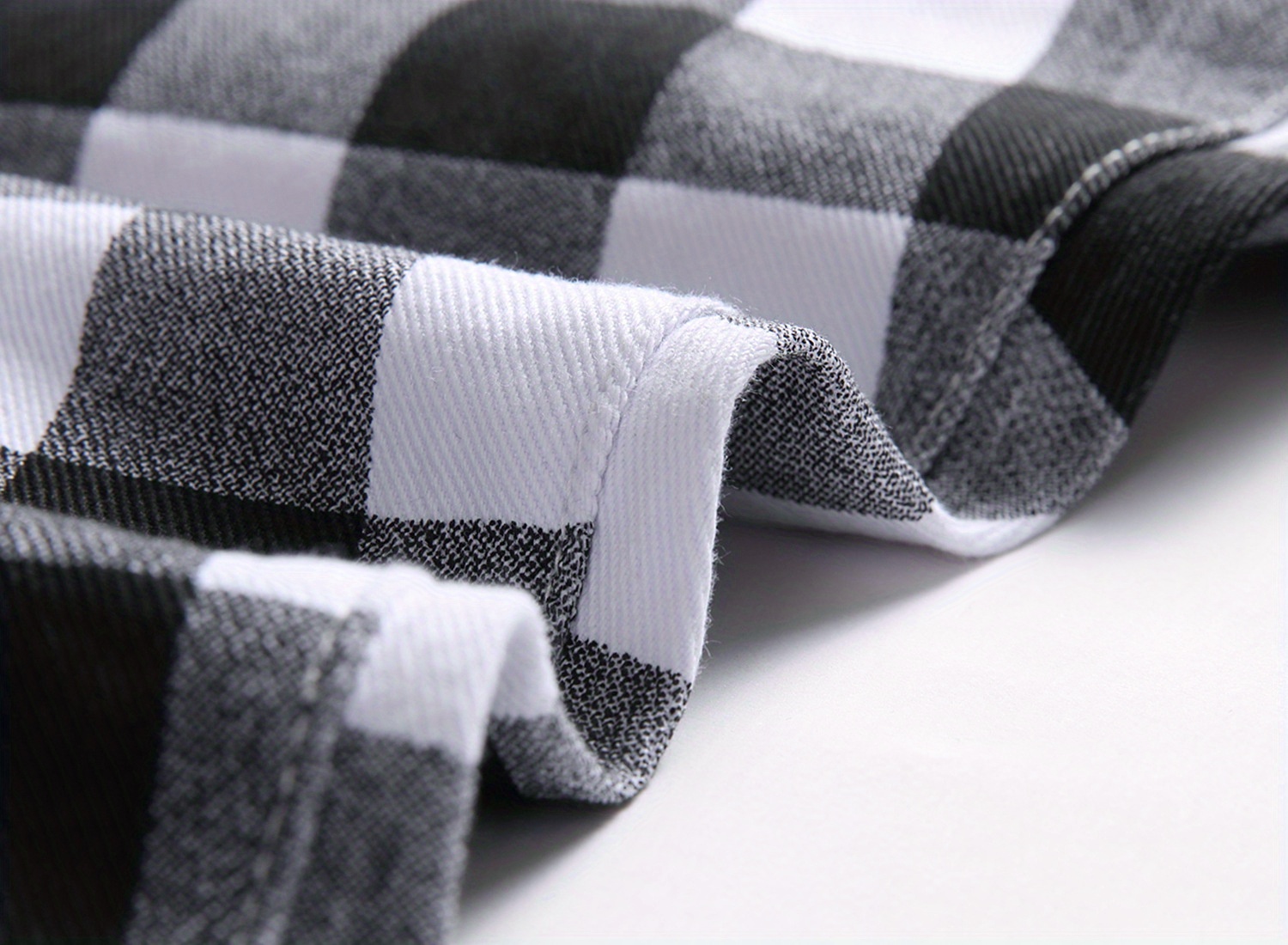 Men's Plaid Pattern Slim Fit And Cuffed Denim Jeans With Multiple Pockets, Classic And Chic Pants For All Seasons Leisurewear