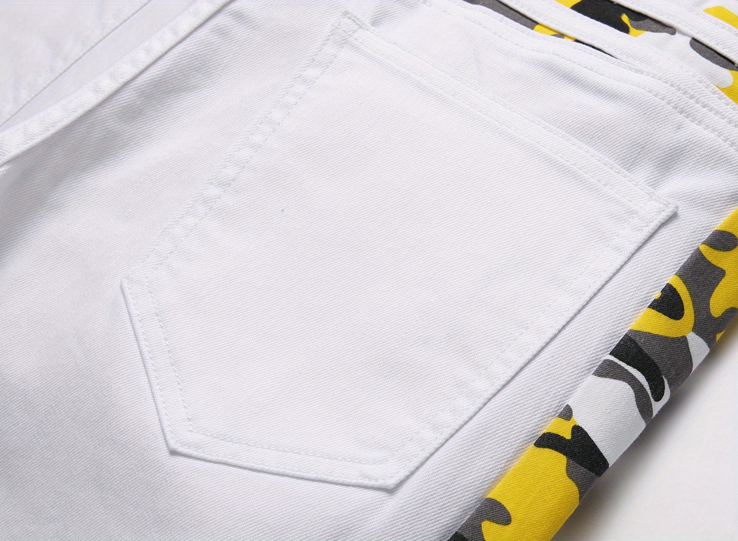 Camouflage Pattern Slim Fit Jeans, Men's Casual Slightly Stretch Street Style Slant Pockets Denim Jeans For Spring Summer