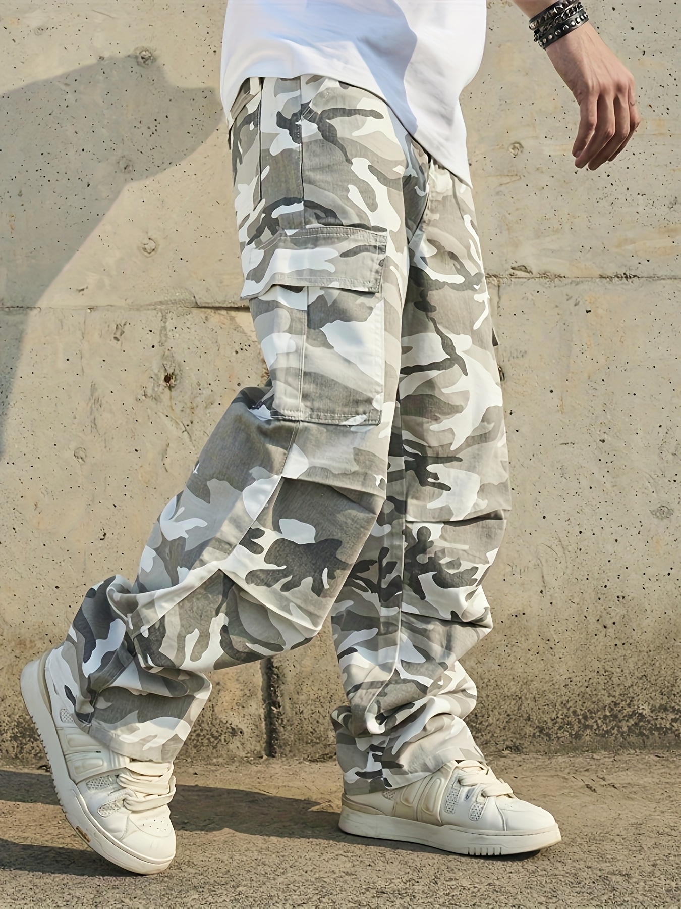 Men'S Washed Camo High-Street Style Cargo Straight-Leg Jeans - Loose Fit, Non-Stretch Denim, Casual All-Season Wear with Raw Wash Detail, Comfortable Denim Jeans | Streetwear Fashion | Versatile Clothing, High Street Jeans