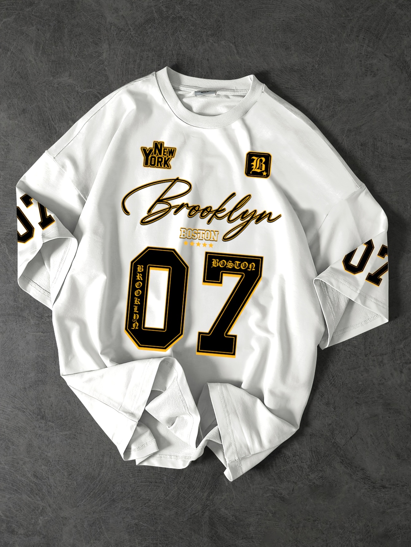 Men'S Brooklyn 07 Graphic Print T-Shirt - Streetwear Style Loose Fit Short Sleeve Round Neck Tee with Bold Letter & Number Design, Machine Washable Summer Casual Top for Daily Comfort & Durable Wear, Street Style Apparel, Comfortable Fit Shirt