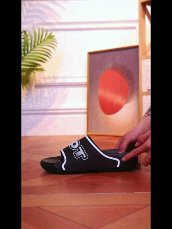 Fashionable And Versatile Men'S Open-Toe Sandals, Suitable for Home And Outdoor Beach Use, Made of Comfortable, Durable, Slip-Resistant, And Wear-Resistant EVA Material, New Style for Summer 2025.Suitable for Men & Women