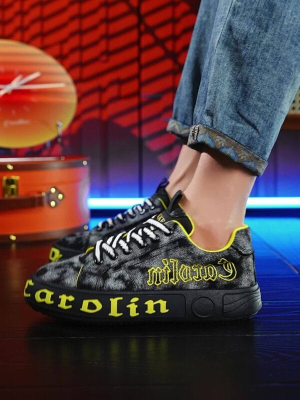 BJ888 Men'S Streetwear Skate Shoes - Low-Top Canvas Sneakers with Breathable Fabric Lining & Durable PVC Sole, Green Camo Design for Casual, Outdoor, Daily Wear, Skateboarding Shoes, Outdoor Footwear, Sporty Look, Fabric Lined Interior