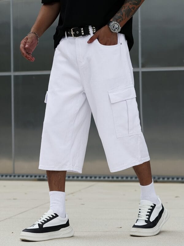 Men's high street fashion white mid-length wide-leg denim shorts, versatile for all seasons, comfortable to wear