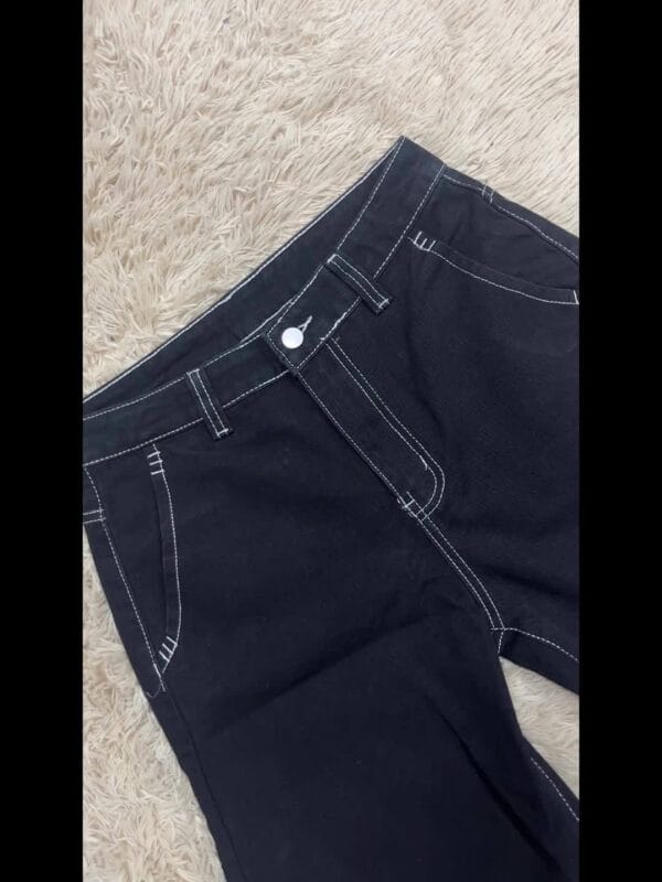 Men's Hip-Hop Street Style Mid-Waist Loose Straight Denim Shorts - Skateboard Casual 19.05cm Length, Plus Size Original Color Jeans, Machine Washable for Beach & Urban Fashion, Streetwear Essentials, Highwaisted Design, Durable Fabric, Trendy Embroidery, Sturdy Construction, Streetwear Enthusiasts