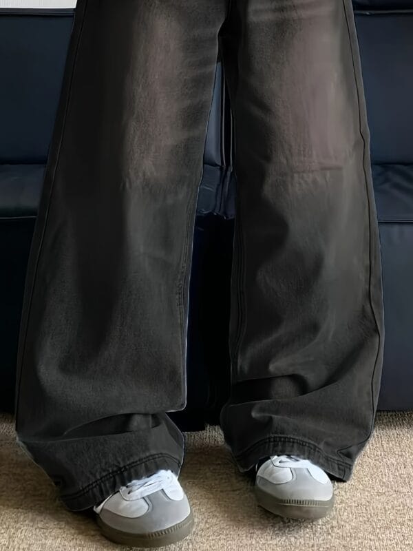 Men's Fashion Denim Pants with Stretchable Fabric, Loose and Comfortable Long Trousers