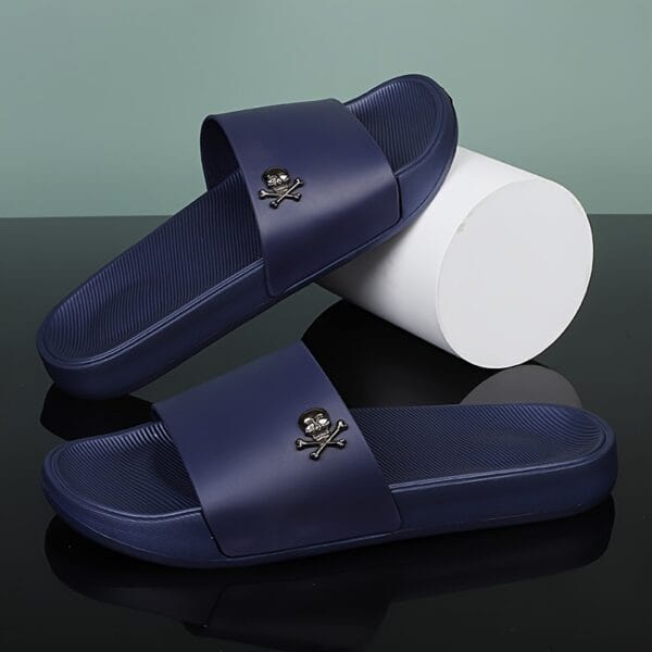 Men's Slip-On Sandals with Skull Buckle Design - Lightweight PVC Upper & EVA Sole, Anti-Slip Comfort for Beach, Casual, Indoor/Outdoor Use - All-Season Black Unisex Slippers