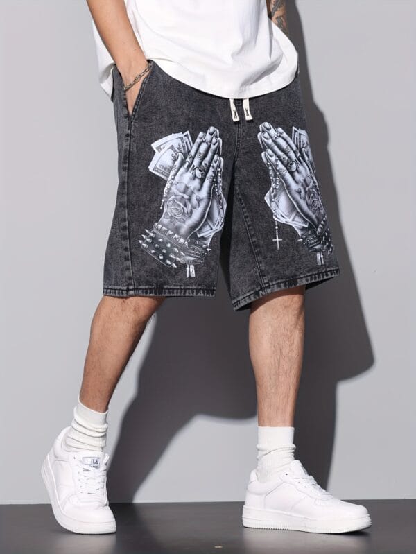 American Street Style Denim Shorts with Print, Elastic Waistband And Drawstring Design, Wide Leg Half-Length Pants for Men And Women, Loose Fit Without Belt/Without Pendants