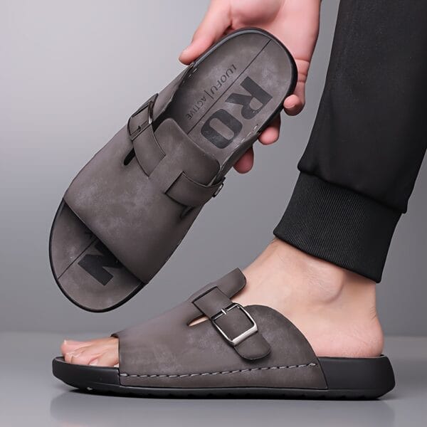 662 Men's New Fashion Casual Slip-On Sandals