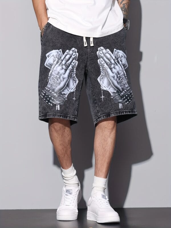 American Street Style Denim Shorts with Print, Elastic Waistband And Drawstring Design, Wide Leg Half-Length Pants for Men And Women, Loose Fit Without Belt/Without Pendants