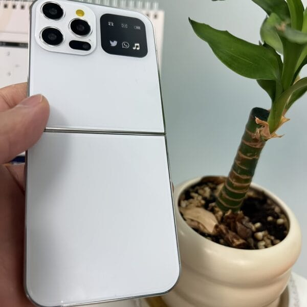 product-fancy-63b40173-413d-4416-9cd6-0c91b344cd7a The new 2G foldable mobile phone features dual SIM dual standby for calls and text messages, 8-language switching, flashlight function, TF card insertion, portability, and is suitable for travel, school, and as a backup phone