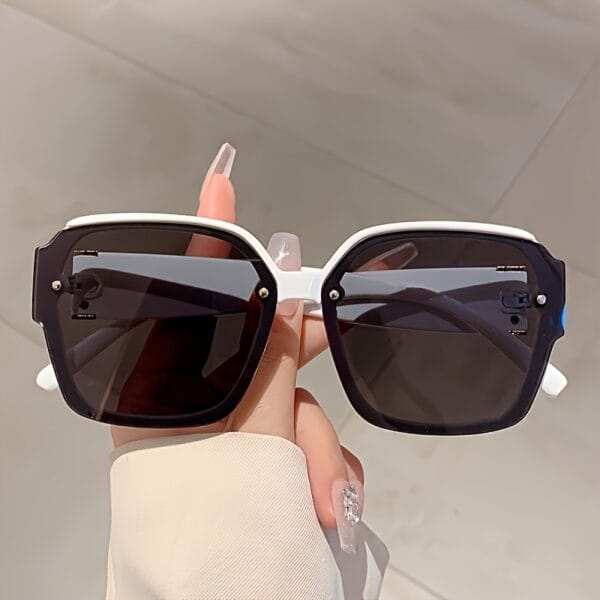 Women'S Oversized Fashion Glasses with Rhinestone Accents - White Frame, Black Lenses, Quilted Design, Stylish and Versatile for Daily Wear, Fashionable Eyewear | Quilted Texture Glasses | Polycarbonate Lenses