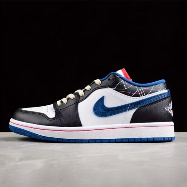 Nike AIR FORCE 1 Men Causal Shoes,Fashionable White Contrast Color Low-Top Thick Sole Skate Shoes, Versatile Casual Sneaker for Daily Wear, Skateboarding Footwear, Sleek Shoe Design, Fabric Lined Interior, Unisex Design, Sneakers for Men, High Top Shoes for Men, Sports Shoes for Men, Versatile Sneakers, Casual Footwear, Fashionable Design, Modern Sneaker, Durable Construction, Rubber Sole, Sneakers, Lowtop Sneakers, Men's Sneakers, Active Lifestyle