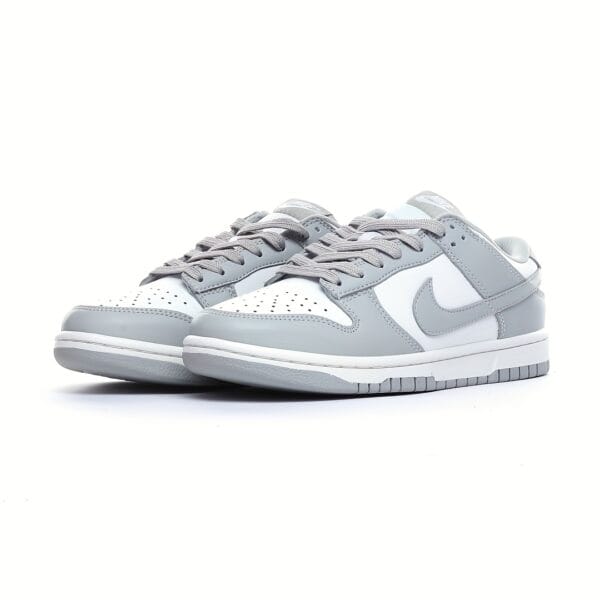 NIKE Jordan Men's Air Jordan 1 Low "Aluminum" Retro Basketball Shoes in Red and White