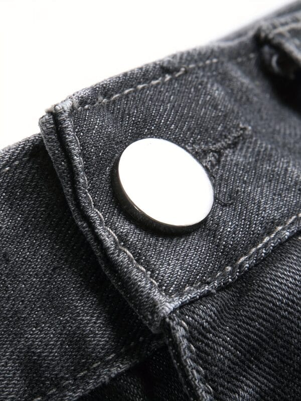 Men's Distressed Denim Shorts - Summer Casual Streetwear with Frayed Hem & Ripped Details, Mid-Rise Regular Fit, Machine Washable Non-Stretch Fabric, Functional Pockets for Casual Attire, Shorts Jeans