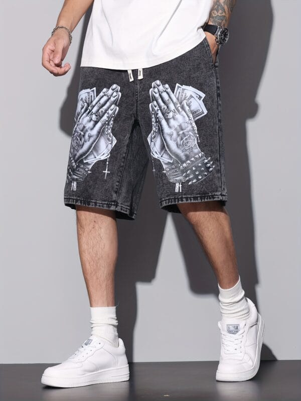 American Street Style Denim Shorts with Print, Elastic Waistband And Drawstring Design, Wide Leg Half-Length Pants for Men And Women, Loose Fit Without Belt/Without Pendants