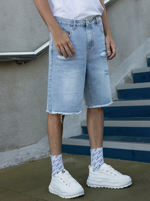 Men's Light Blue Denim Shorts - Non-Stretch Mid-Length Jeans with Frayed Edges & Pre-Worn Look, Button Closure Loose Fit Casual Streetwear for Everyday Outfits - All-Season Non-Stretch Jeans Shorts, Relaxed Style, Vintage Aesthetic, Quality Stitching, Urban Style