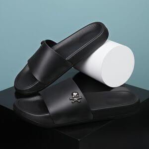 Men's Slip-On Sandals with Skull Buckle Design - Lightweight PVC Upper & EVA Sole, Anti-Slip Comfort for Beach, Casual, Indoor/Outdoor Use - All-Season Black Unisex Slippers