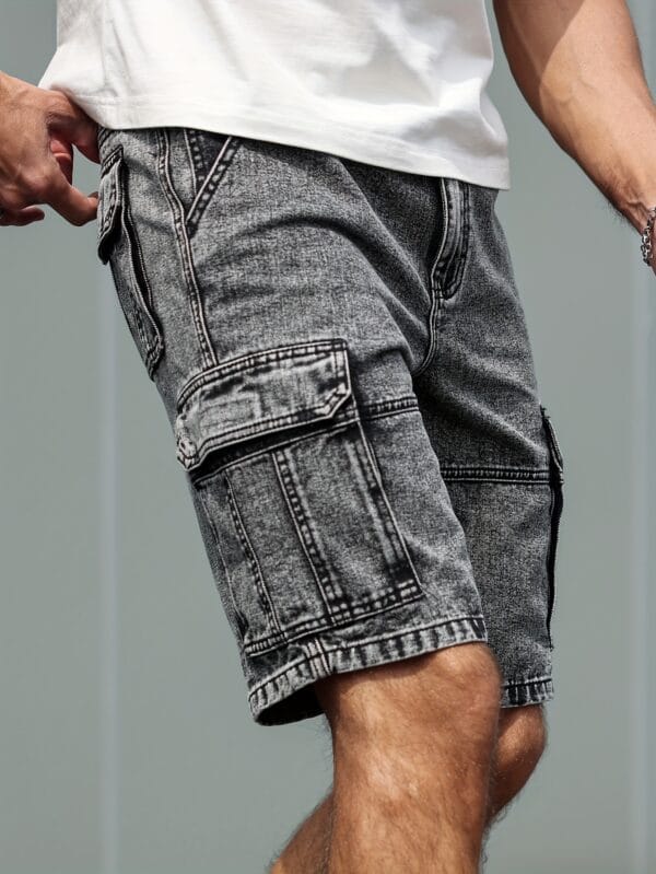 Men's Non-Stretch Jeans Shorts - Multiple Utility Pockets, Straight-Leg Non-Stretchy Fit, Machine Washable Everyday Casual Streetwear Shorts in Classic Black/Gray for Urban Outfits, Relaxed Outfit, Knee Length Design, Durable Fabric, Versatile Clothing, Minimalist Fashion, Sturdy Construction, Young Adults