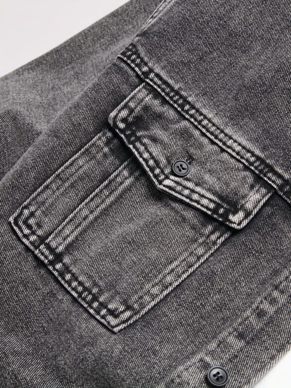 product-fancy-dbec26a1-dfc1-418d-a1a2-6af3a9e11cc4 Men'S Denim Shirt