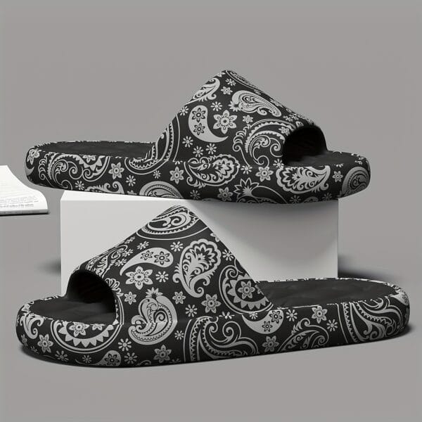 product-fancy-eacc0cb4-ae91-4e5d-811a-674d9db5a91a Men'S Large Size Indoor Random Print Casual Slippers, Non-Slip Shower Slip-On Open-Toe Slippers for Outdoor Beach Wear, Couple Slippers