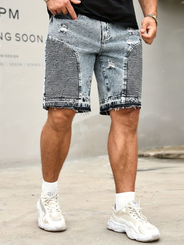 Men's Casual Straight-Leg Distressed Denim Shorts - Frayed Hem & Side Pockets, Machine Washable Regular Fit Summer Shorts for Casual Attire, Solid Color Design