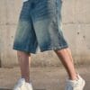 Men'S Casual Loose-Fit Denim Shorts - Knee-Length, Solid Color, Raw Hem, Non-Stretch Fabric, White Sneakers, Perfect for Summer, Casual Summer Wear|Raw Hem Shorts|Nonstretch Fabric
