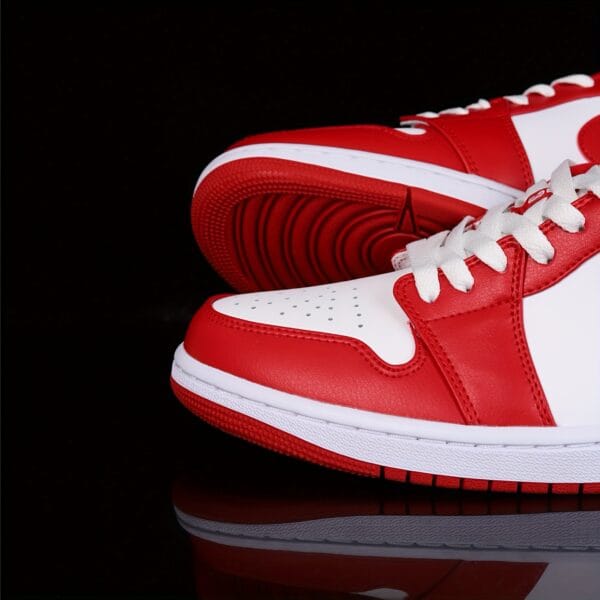 NIKE Jordan Men's Air Jordan 1 Low "Aluminum" Retro Basketball Shoes in Red and White