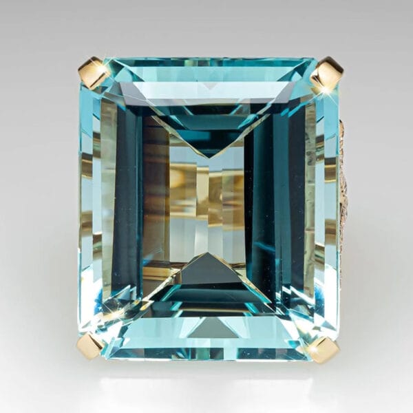 product-open-2024-10-09-1728466549184-aae8bbacbf144416a77e8b72685ccecf-goods A Stylish And Luxurious Gold-Plated Ring with Square Sparkling Cubic Zirconia, The Perfect Gift for a Birthday, Christmas, And Anniversaries.