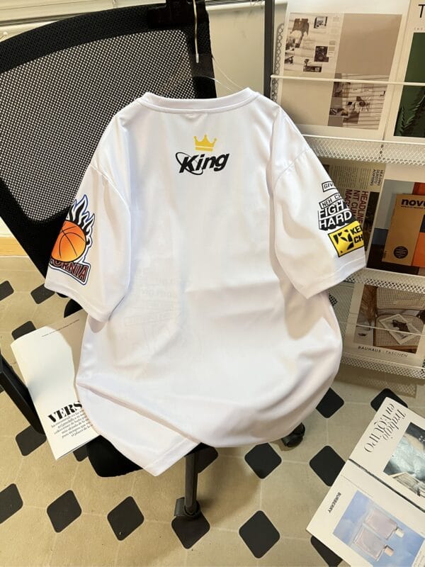 Men's Plus Size Big & Tall T-Shirt - Bold KING Lettering & Basketball Crown Graphic - Breathable Stretch Fabric - Athletic Streetwear Tee for Basketball Fans - Machine Washable - Black Alternative with King Design, Basketball Shirt, Sports Fan Apparel, Allseason Clothing, Sporty Casual Look, Stretchable Material