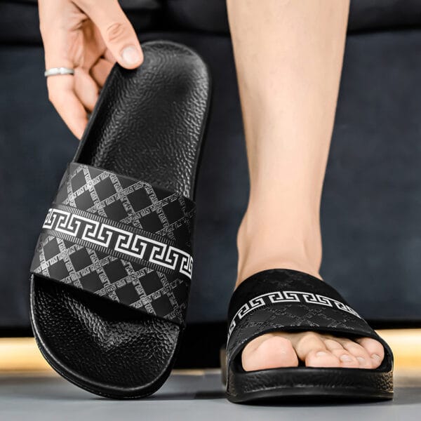 Men'S Trendy Print Flip-Flops - Non-Slip, Breathable, Soft Sole Slippers for Indoor & Outdoor Use, Perfect for Beach, Water Activities, and Summer Wear, Beach Footwear | Stylish Flipflops | Durable PVC Sole
