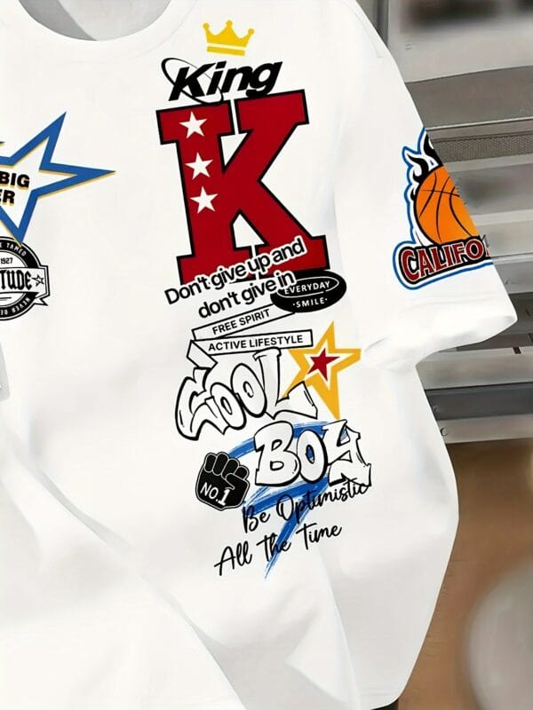 Men's Plus Size Big & Tall T-Shirt - Bold KING Lettering & Basketball Crown Graphic - Breathable Stretch Fabric - Athletic Streetwear Tee for Basketball Fans - Machine Washable - Black Alternative with King Design, Basketball Shirt, Sports Fan Apparel, Allseason Clothing, Sporty Casual Look, Stretchable Material