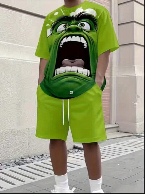 product-2c0327af59986e29c363bf6b494f698f7695ab7c.goods_.000001 Marvel Series Green Giant Material Men'S New Sports Suit T-shirt and Shorts Two-piece Set, Suitable for Sports, Casual Wear, Running, Fitness, Beach Vacation, Breathable and Sweat-Absorbent Comfort, Sweat-Resistant