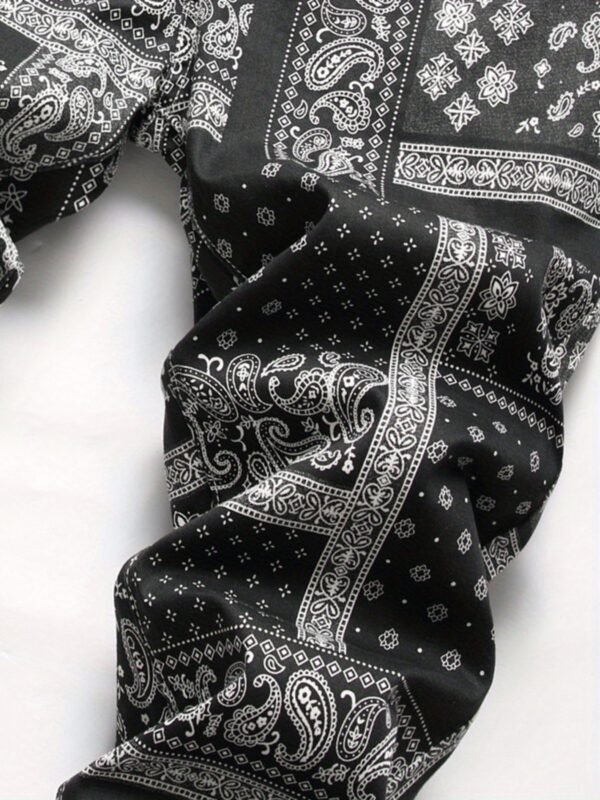 Paisley & Floral Pattern Slim Fit Jeans, Men's Casual Street Style Slightly Stretch Denim Pants For Spring Summer