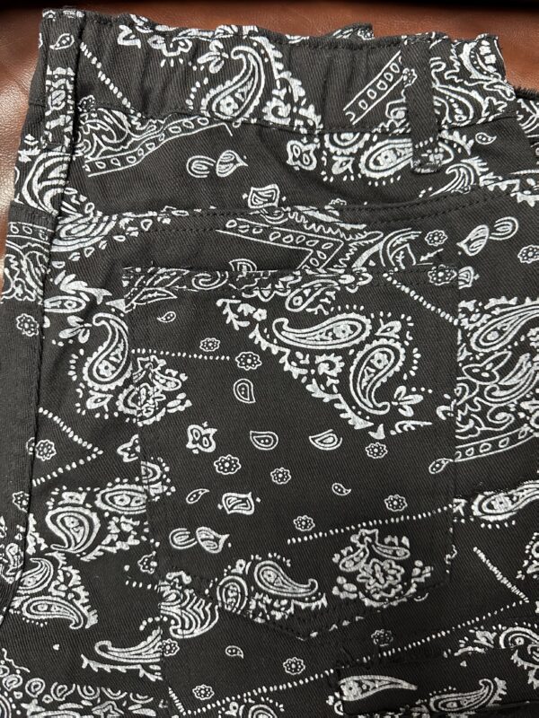 Men's High-Waisted Jeans - Non-Stretch Straight-Leg Pants with Elastic Waistband, Black Urban Streetwear for Casual & Formal Outfits - All-Season Hip-Hop Jeans, Versatile Wardrobe Staple, Creative Frayed Details, Premium Construction, Loosefit Trousers, Street Style Enthusiasts