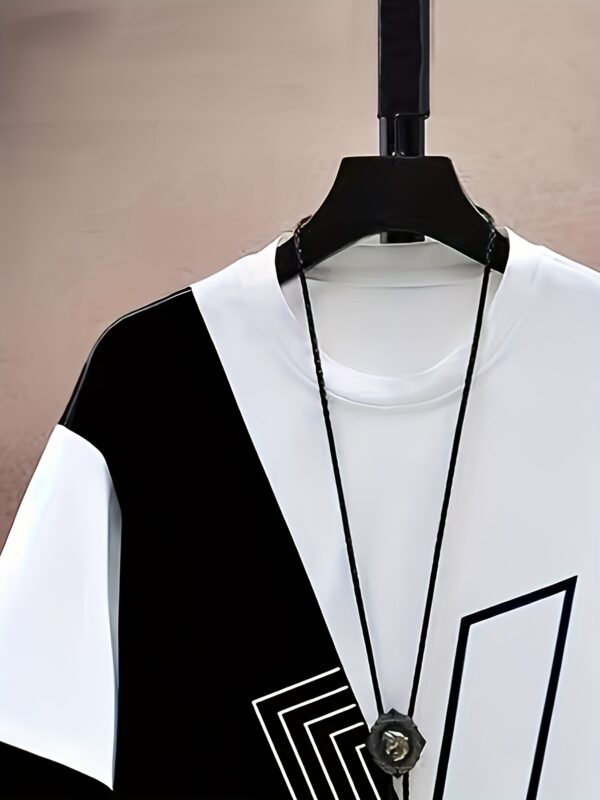 2pcs Summer Casual Sportswear Set for Men, Trendy Fashion Spliced Round Neck Short Sleeve T-Shirt and Drawstring Shorts in Black and White Color Block Design