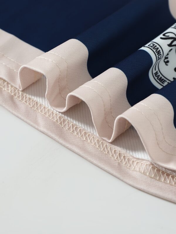 The 2025 New Blue And White Striped Short-Sleeve Polo Shirt Features a Stylish Collar Design. The New York-Themed Print Highlights Urban Trends, While The Breathable Fabric Ensures Comfort Against The Skin, Perfect for Spring And Summer. Versatile for Daily, Casual, And Business Occasions, It Effortlessly Creates a Gentlemanly Style. A Trendy Choice That Unlocks The Essence of New York, Injecting Fashionable Vitality Into Your Wardrobe And Showcasing Unique Charm!