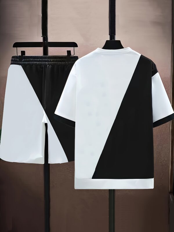 2pcs Summer Casual Sportswear Set for Men, Trendy Fashion Spliced Round Neck Short Sleeve T-Shirt and Drawstring Shorts in Black and White Color Block Design