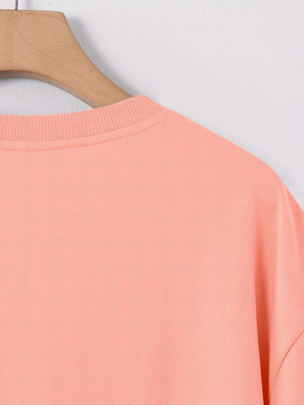 product-fancy-eaa00e34-eb3e-4761-a727-b6308efa67c2 Men'S Summer Casual Loose Fit Short Sleeve T-Shirt with Bold Number 22 & White Star Print, Breathable Polyester Blend, Quick-Dry, Machine Washable for Outdoor Sports, Daily Wear & Club Activities, Outdoor Sports Tee | Bold Graphic Tee | Machine Washable Shirt