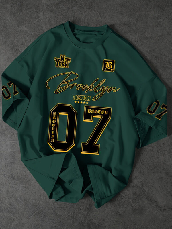 Men'S Brooklyn 07 Graphic Print T-Shirt - Streetwear Style Loose Fit Short Sleeve Round Neck Tee with Bold Letter & Number Design, Machine Washable Summer Casual Top for Daily Comfort & Durable Wear, Street Style Apparel, Comfortable Fit Shirt